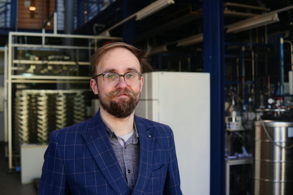 Portrait: Doctor Owen C. Ernst