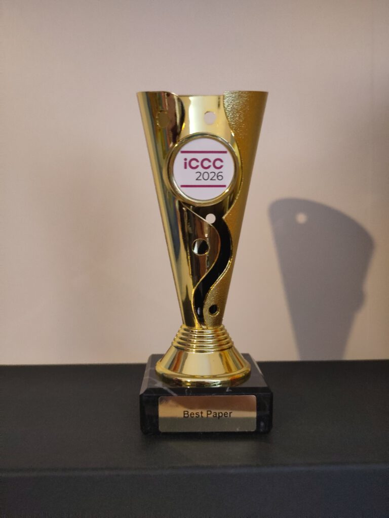 Pokal für das beste Paper bei der iCampus Cottbus Conference (ICCC) 2026. Award for the best paper at the iCampus Cottbus Conference (ICCC) 2026.